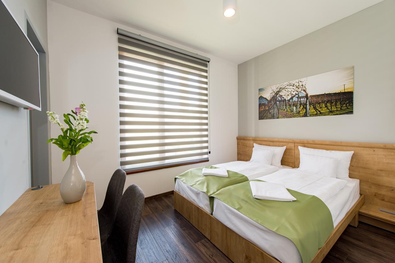 Pilvax Hotel Superior 컬로처 외부 사진