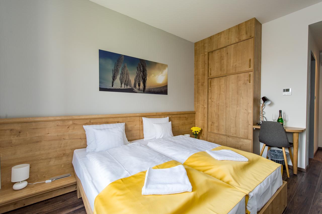 Pilvax Hotel Superior 컬로처 외부 사진