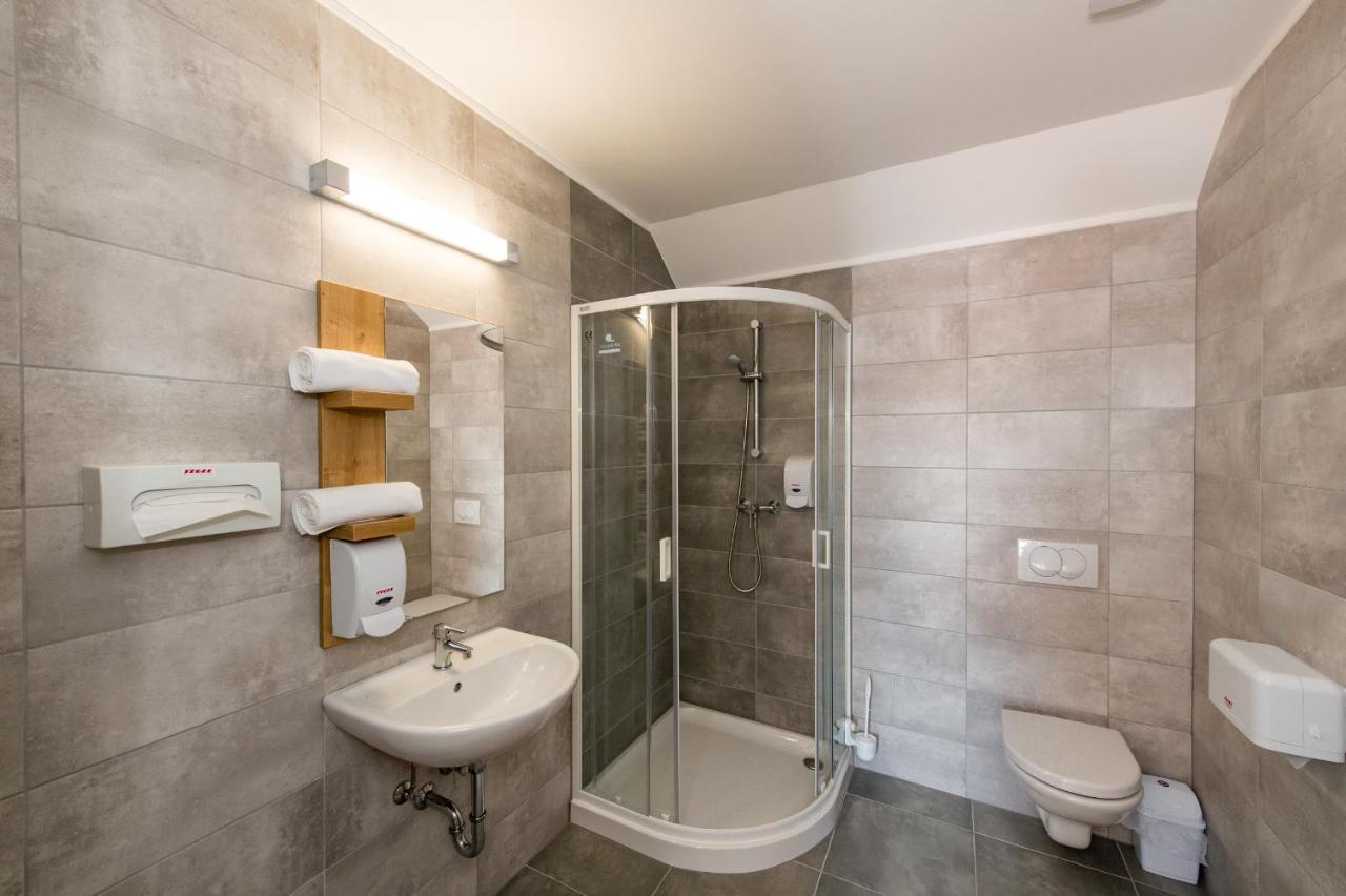 Pilvax Hotel Superior 컬로처 외부 사진